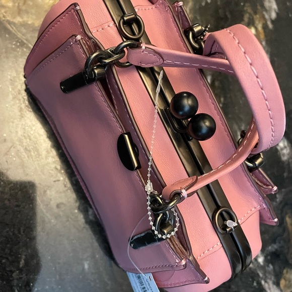 💖Coach purse & matching bracelet!!! - Picture 7 of 13